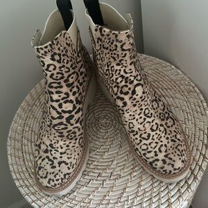 perfect condition Dolce Vita Ankle Boot